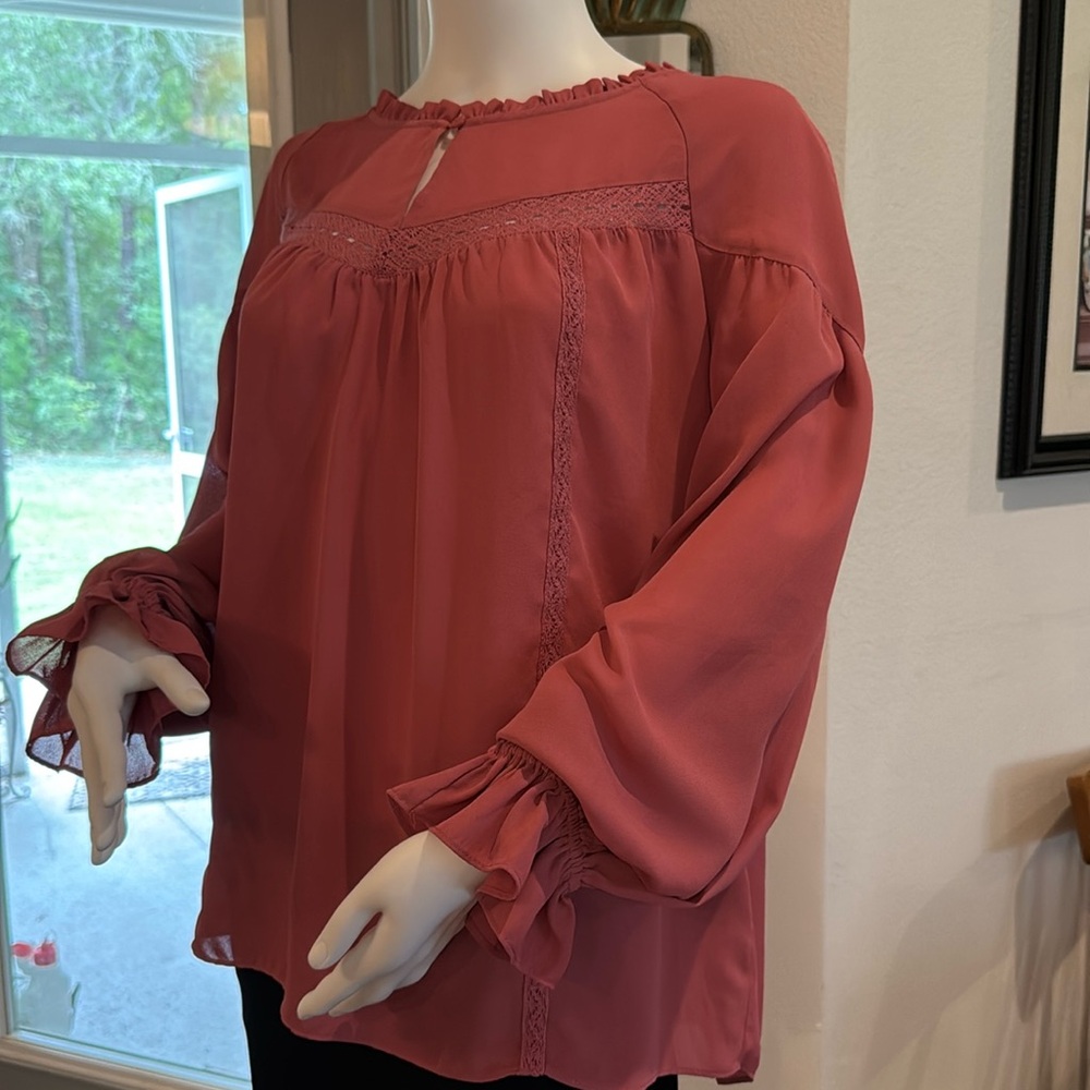 Zac & Rachel Coral Blouse